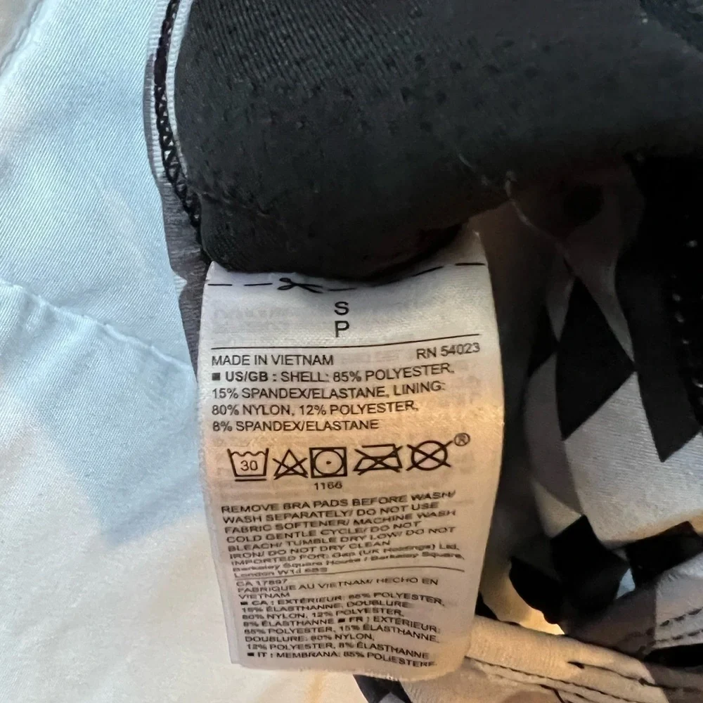 GAP- Sports Bra​​​​​​​​​​